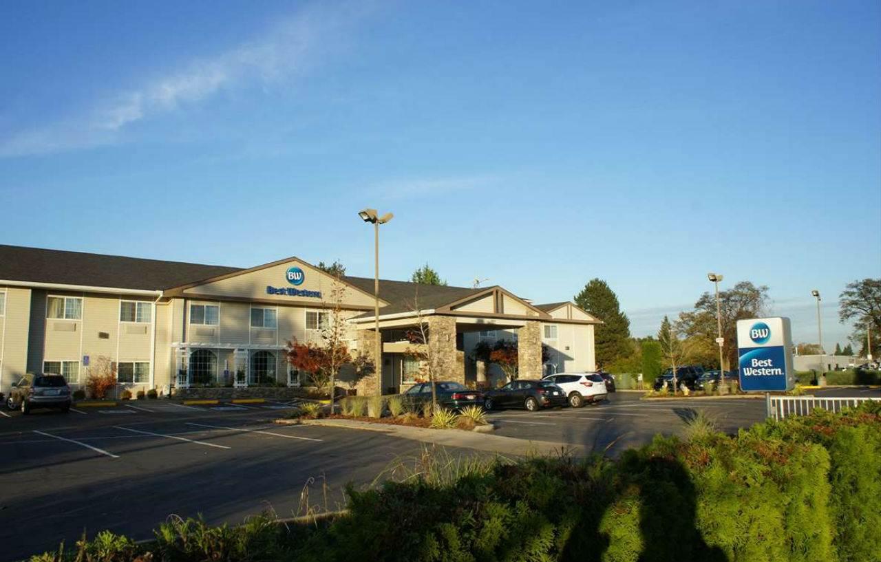 Western And Hotel
