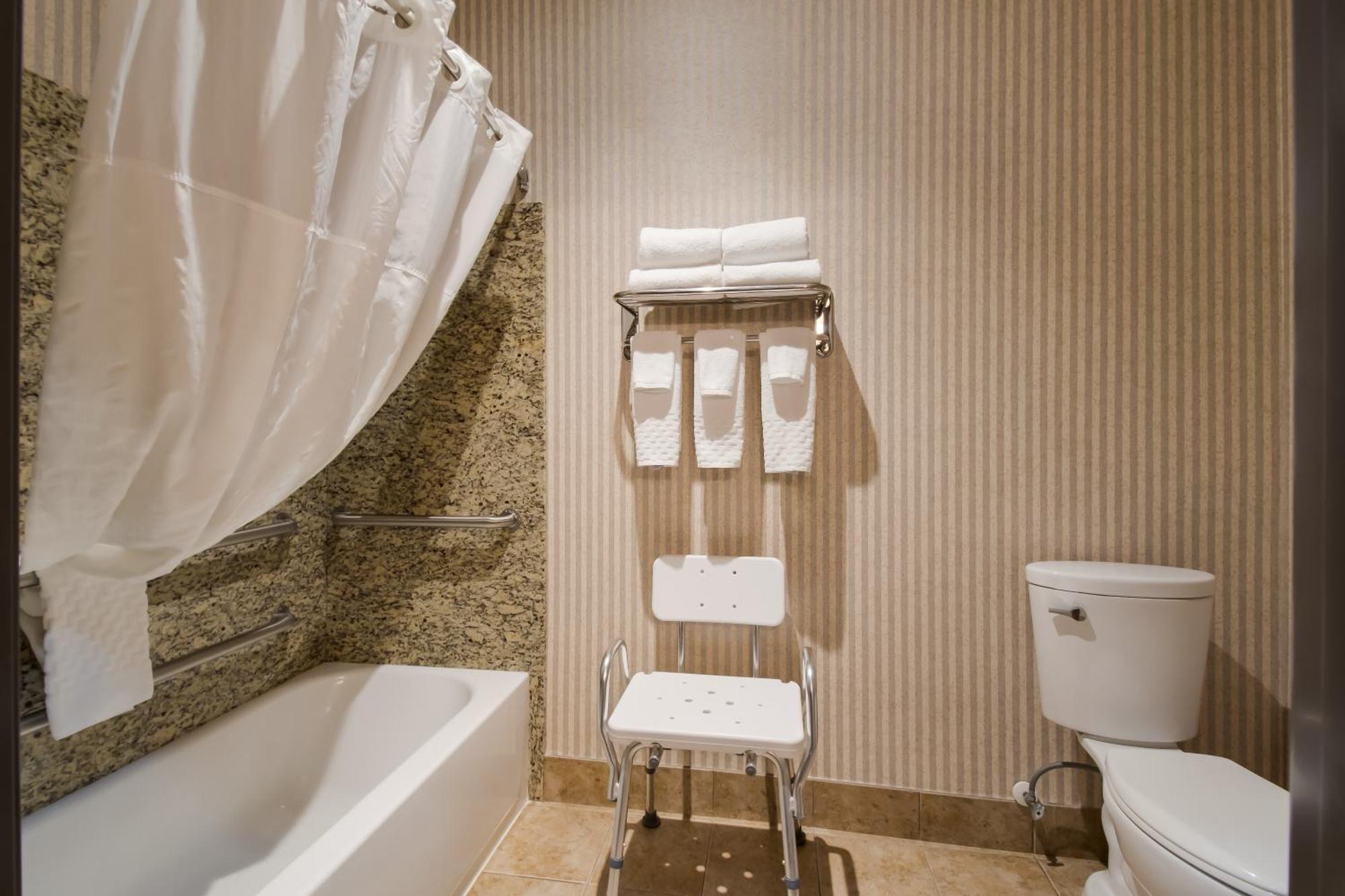 Hotel Western And 3*