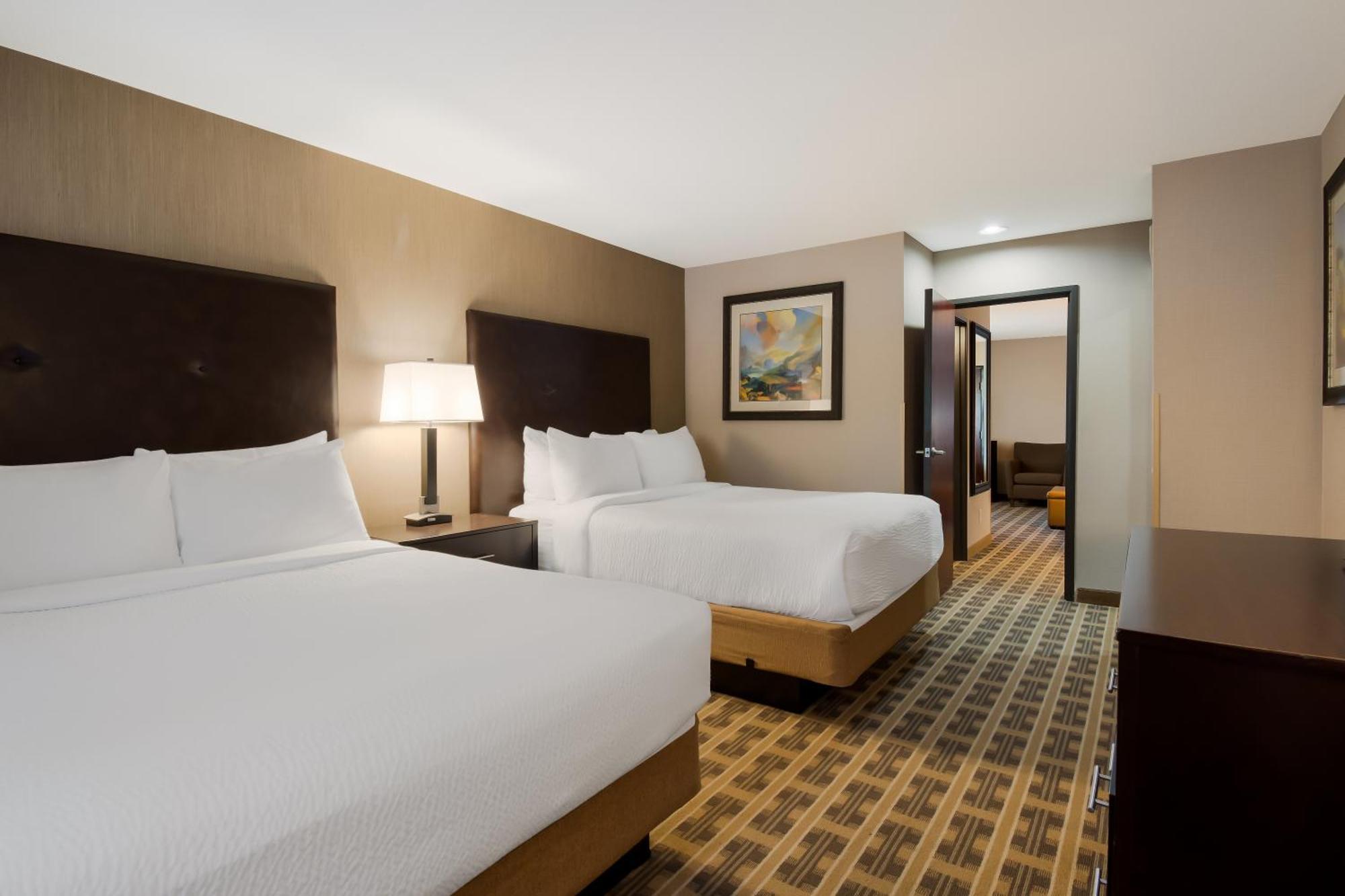 Hotel Western And 3*