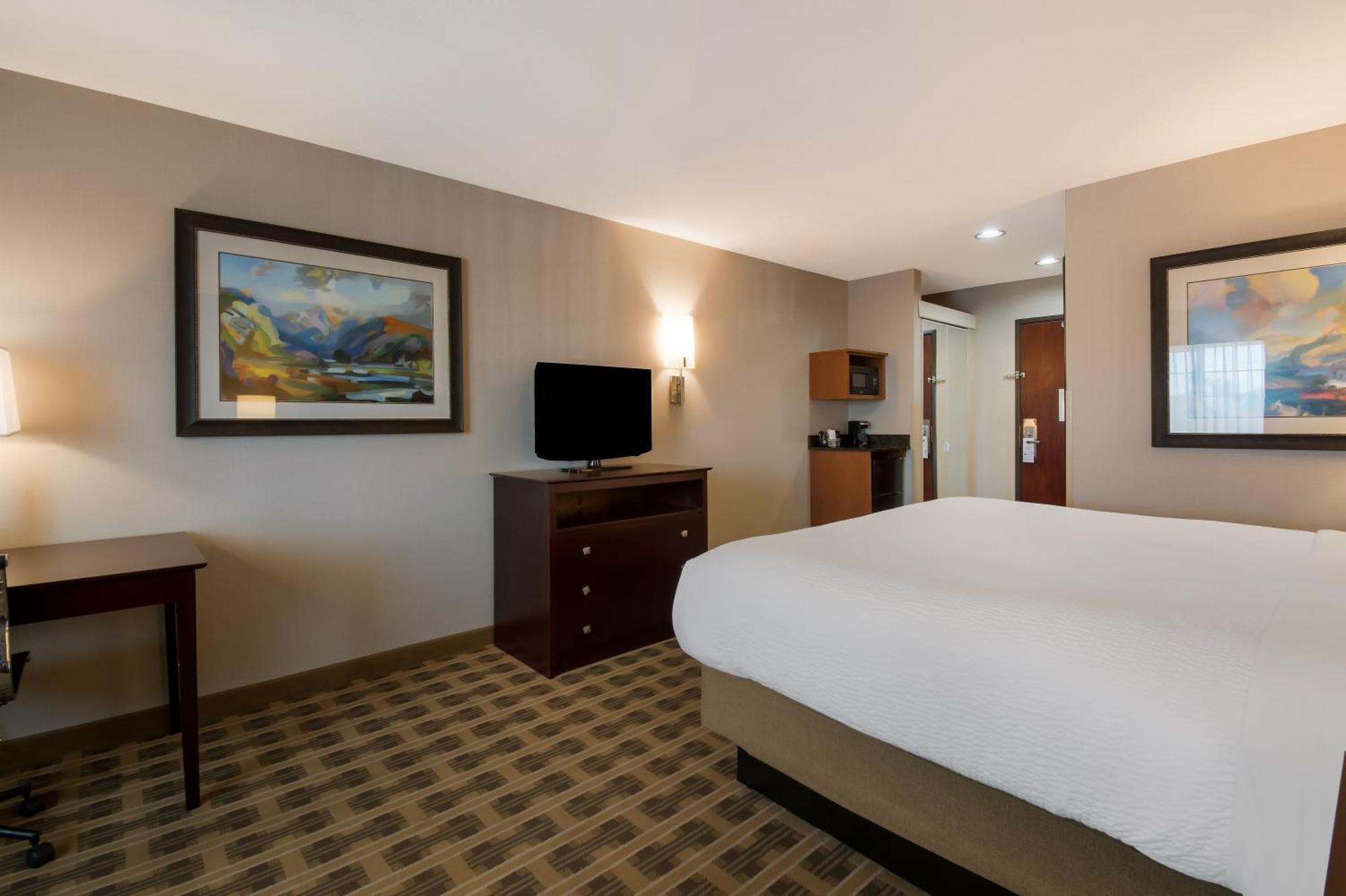 Hotel Western And 3*